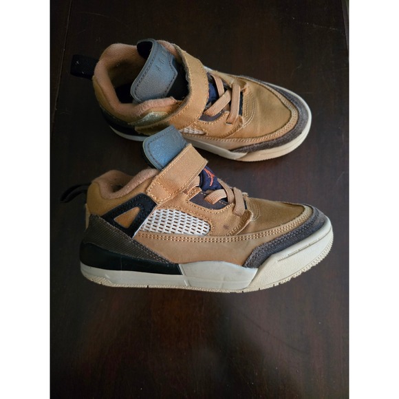 Jordan Max Aura 3 Kids Sneakers Wheat Brown Tan Canvas DA8023-200 Hook Loop - Picture 2 of 10